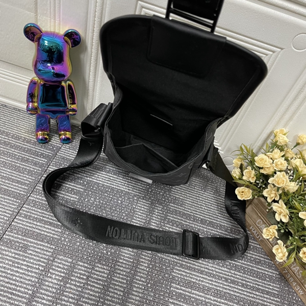 ルイヴィトンバッグ着用イメージ